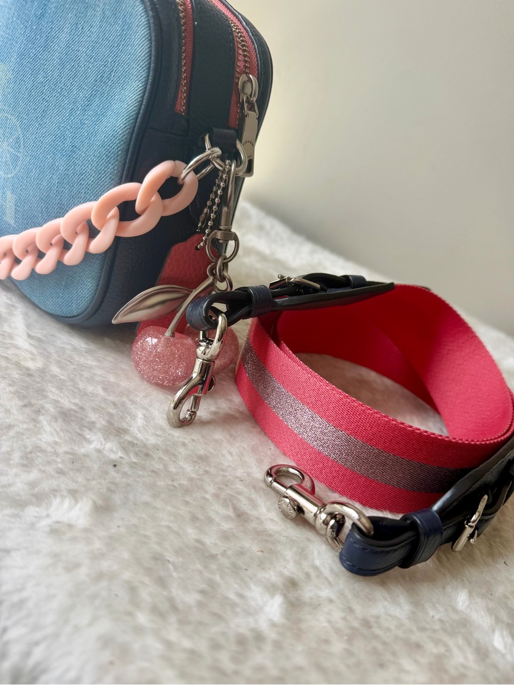 Coach Jes Crossbody in Denim and Leather with chain charm and cherry charm - Picture 3 of 12
